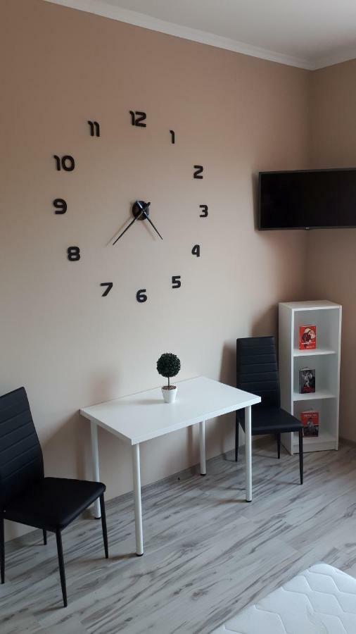 Centroom Apartman Sátoraljaújhely Buitenkant foto
